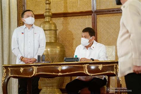 Duterte signs BFP Modernization Act .